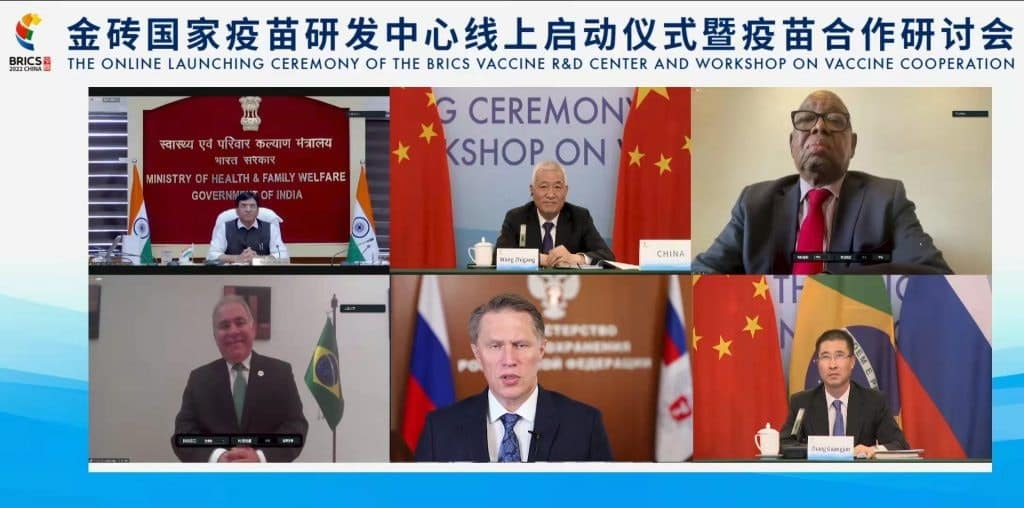 Corbettův report: Konference uskupení BRICS („opozice globální agendě”?) • David Formánek - Otevři svou mysl • David Formánek